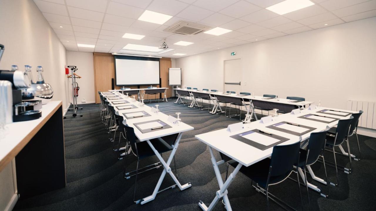 Holiday Inn Express Lille Centre By Ihg Exteriör bild