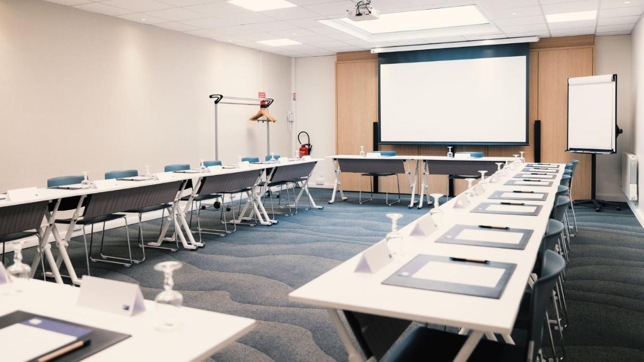 Holiday Inn Express Lille Centre By Ihg Exteriör bild