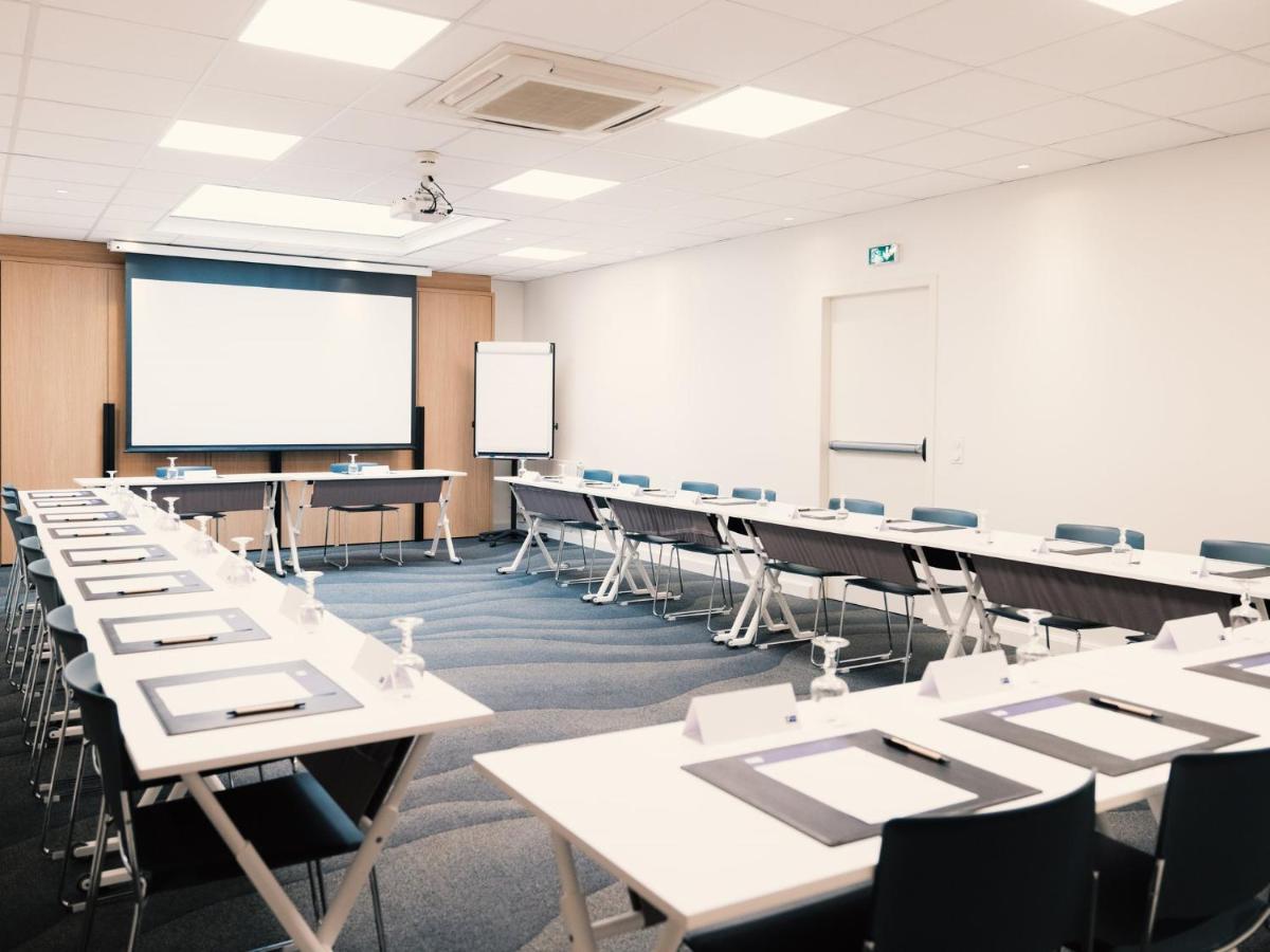 Holiday Inn Express Lille Centre By Ihg Exteriör bild