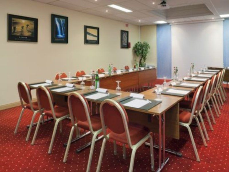 Holiday Inn Express Lille Centre By Ihg Exteriör bild