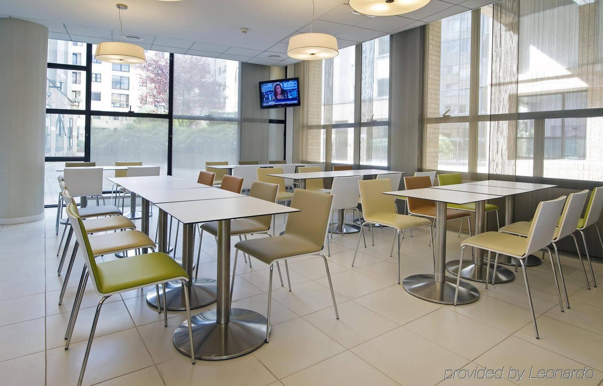 Holiday Inn Express Lille Centre By Ihg Exteriör bild