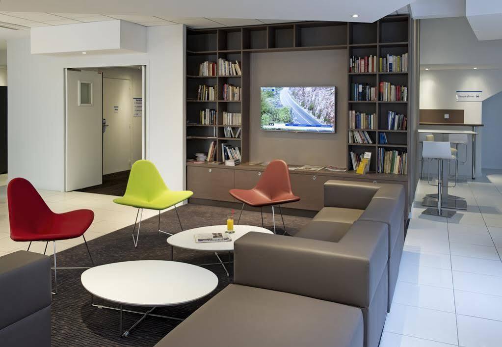 Holiday Inn Express Lille Centre By Ihg Exteriör bild